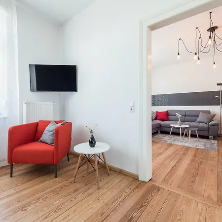 Apartment Family-apartments *